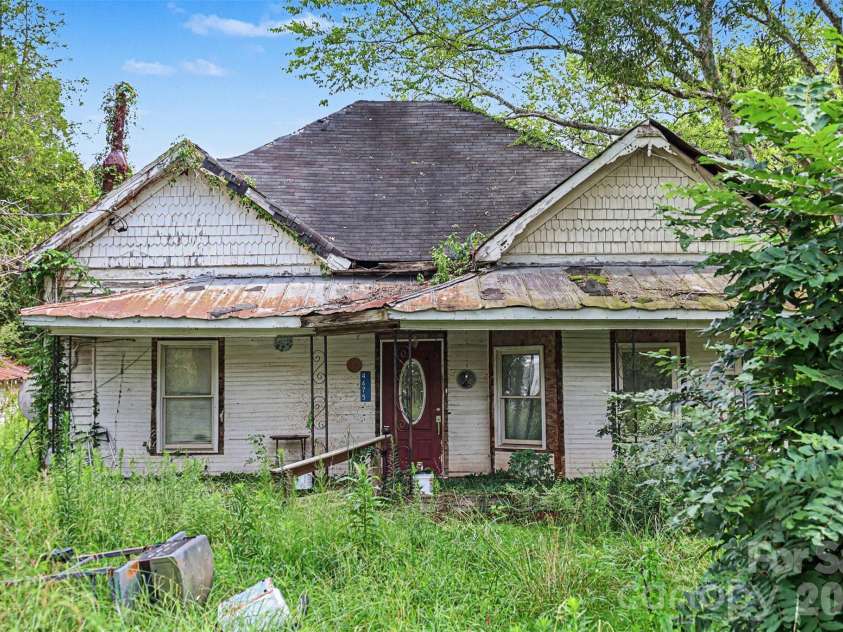 4675 Chaney Road, Midland, NC 28107.  MLS# CAR4418609, YatesRealty ID 47800. 