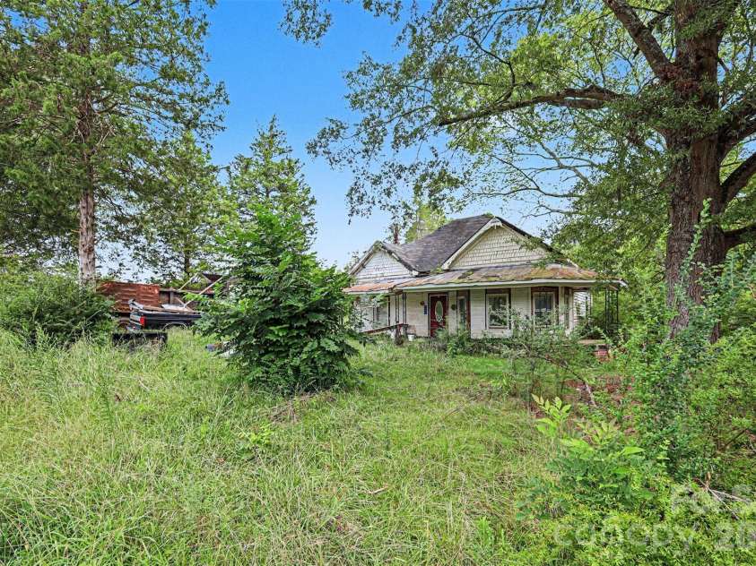 4675 Chaney Road, Midland, NC 28107.  MLS# CAR4418609, YatesRealty ID 47800. 