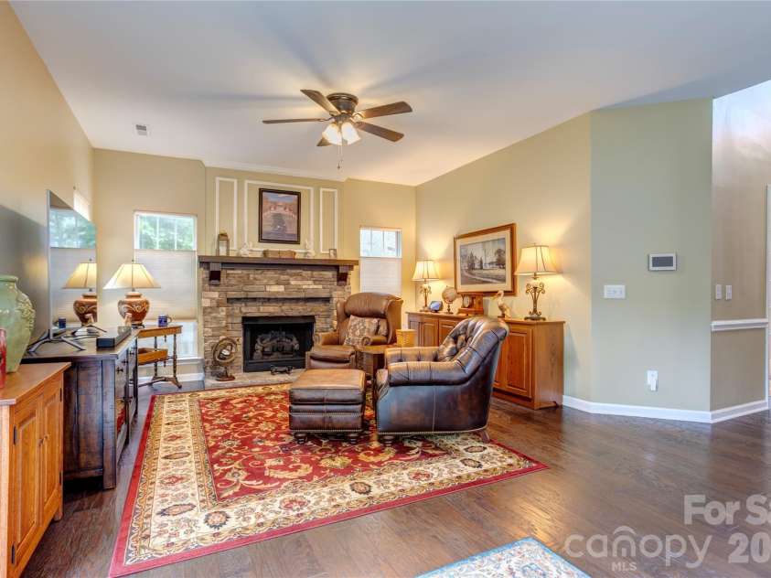 1428 Lockhart Place, Concord, NC 28027.  MLS# CAR4417504, YatesRealty ID 47802. 