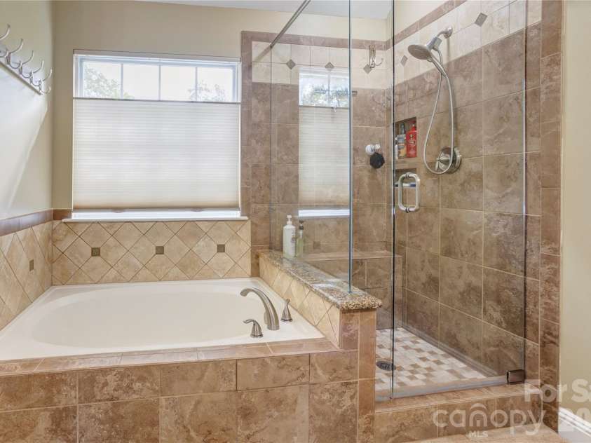 1428 Lockhart Place, Concord, NC 28027.  MLS# CAR4417504, YatesRealty ID 47802. 