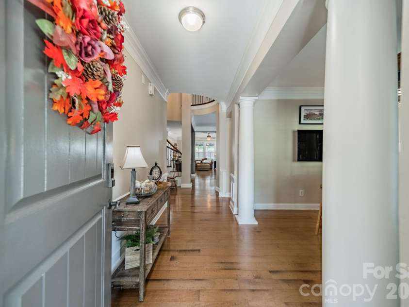 9428 Ardrey Woods Drive, Charlotte, NC 28277.  MLS# CAR4418158, YatesRealty ID 47803. 