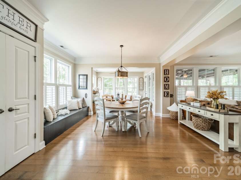 9428 Ardrey Woods Drive, Charlotte, NC 28277.  MLS# CAR4418158, YatesRealty ID 47803. 