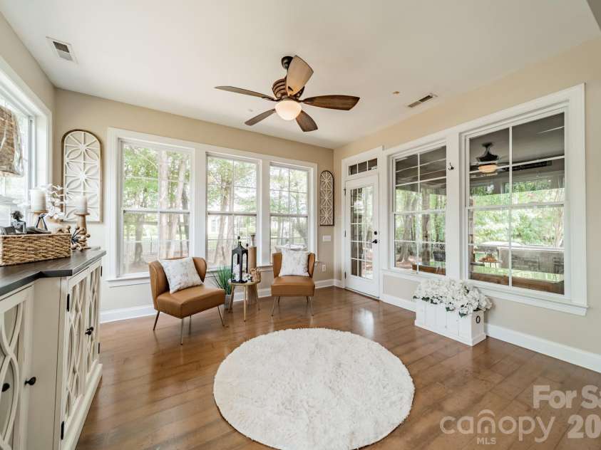 9428 Ardrey Woods Drive, Charlotte, NC 28277.  MLS# CAR4418158, YatesRealty ID 47803. 