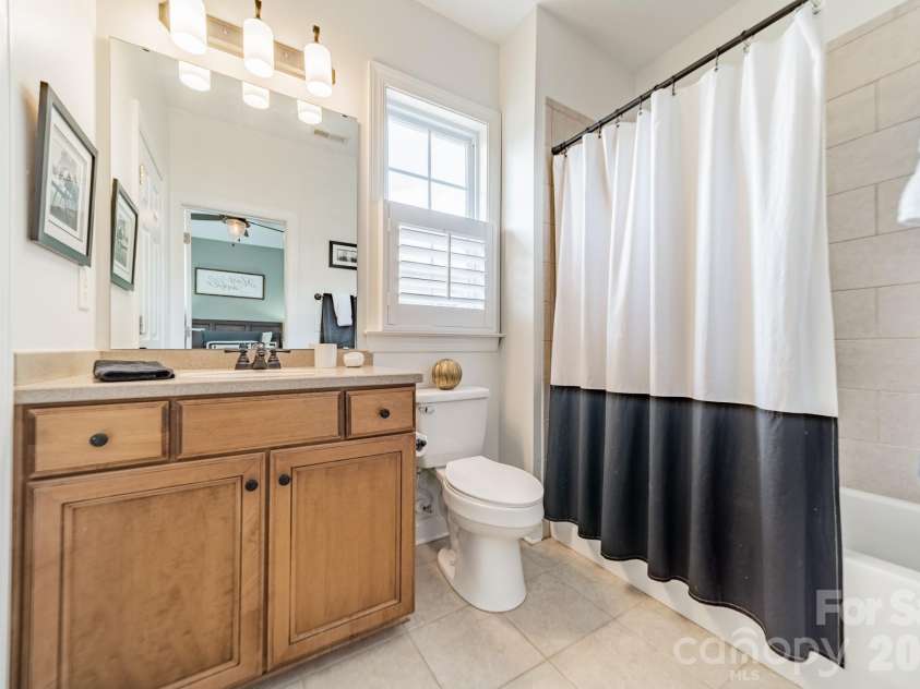 9428 Ardrey Woods Drive, Charlotte, NC 28277.  MLS# CAR4418158, YatesRealty ID 47803. 