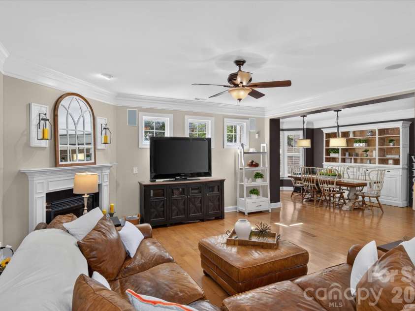 9428 Ardrey Woods Drive, Charlotte, NC 28277.  MLS# CAR4418158, YatesRealty ID 47803. 