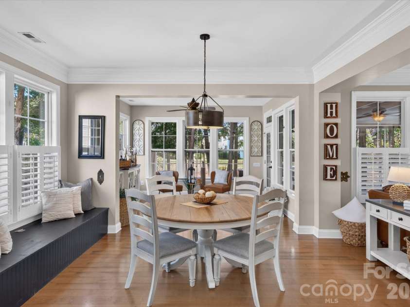 9428 Ardrey Woods Drive, Charlotte, NC 28277.  MLS# CAR4418158, YatesRealty ID 47803. 
