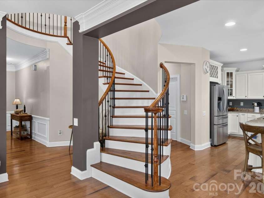 9428 Ardrey Woods Drive, Charlotte, NC 28277.  MLS# CAR4418158, YatesRealty ID 47803. 