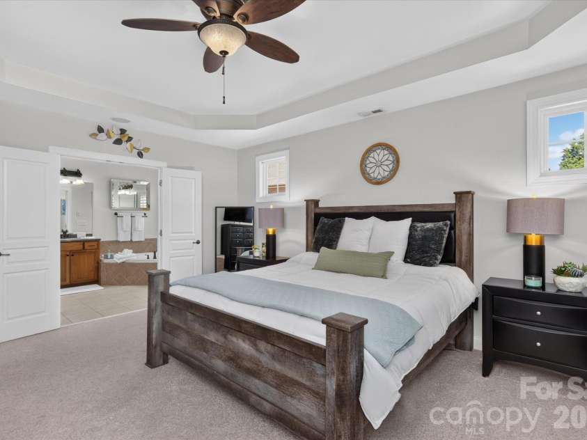 9428 Ardrey Woods Drive, Charlotte, NC 28277.  MLS# CAR4418158, YatesRealty ID 47803. 