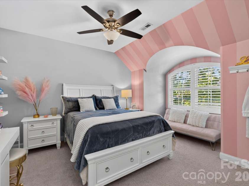 9428 Ardrey Woods Drive, Charlotte, NC 28277.  MLS# CAR4418158, YatesRealty ID 47803. 