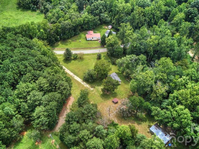 160 Denny Road, Statesville, NC 28625.  MLS# CAR4419393, YatesRealty ID 47804. 
