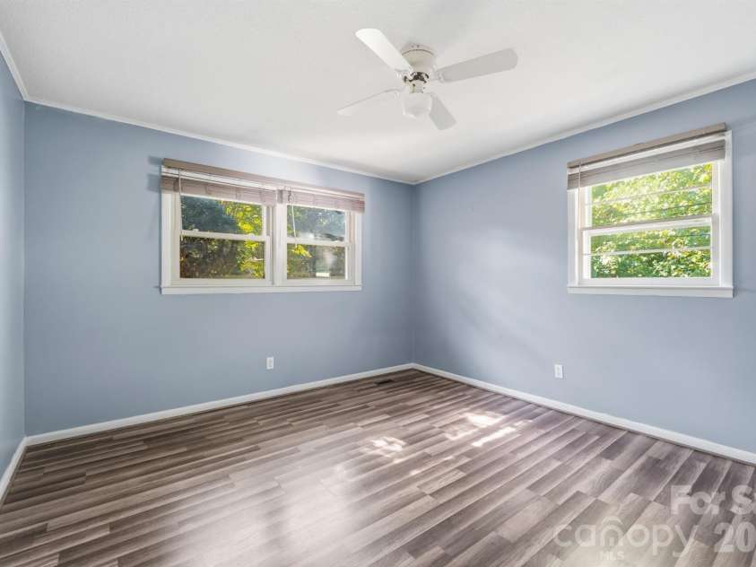 2300 Brookwood Road, Lincolnton, NC 28092.  MLS# CAR4419387, YatesRealty ID 47805. 