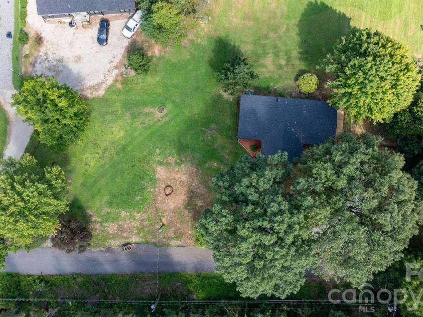160 Green Street, Rutherford College, NC 28612.  MLS# CAR4419339, YatesRealty ID 47809. 