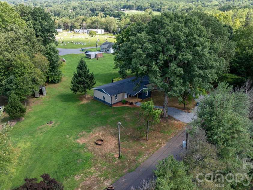 160 Green Street, Rutherford College, NC 28612.  MLS# CAR4419339, YatesRealty ID 47809. 