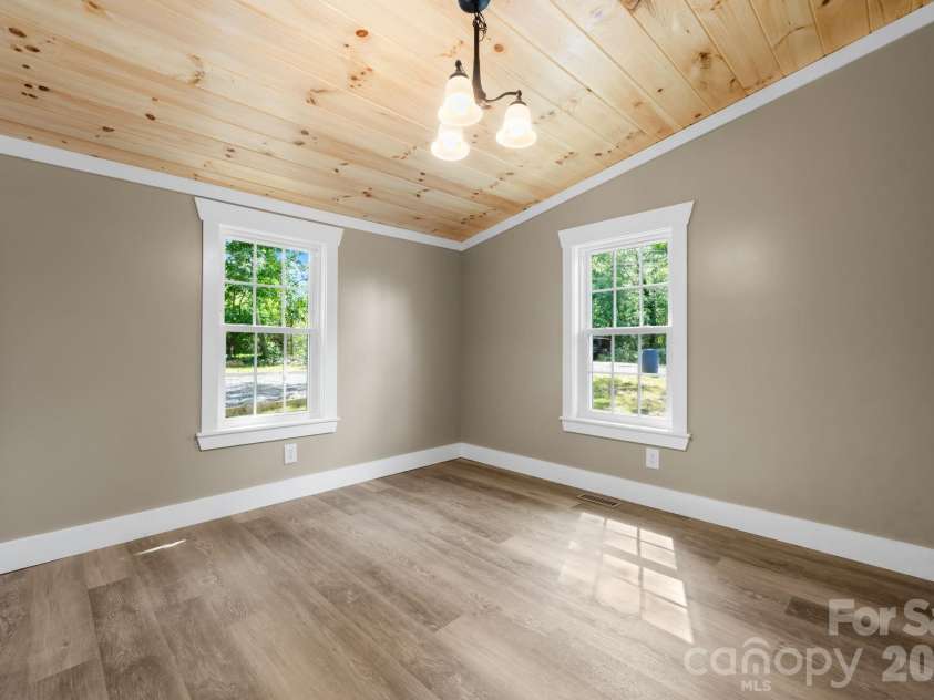 160 Green Street, Rutherford College, NC 28612.  MLS# CAR4419339, YatesRealty ID 47809. BR2