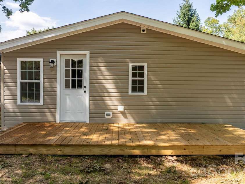 160 Green Street, Rutherford College, NC 28612.  MLS# CAR4419339, YatesRealty ID 47809. Side deck
