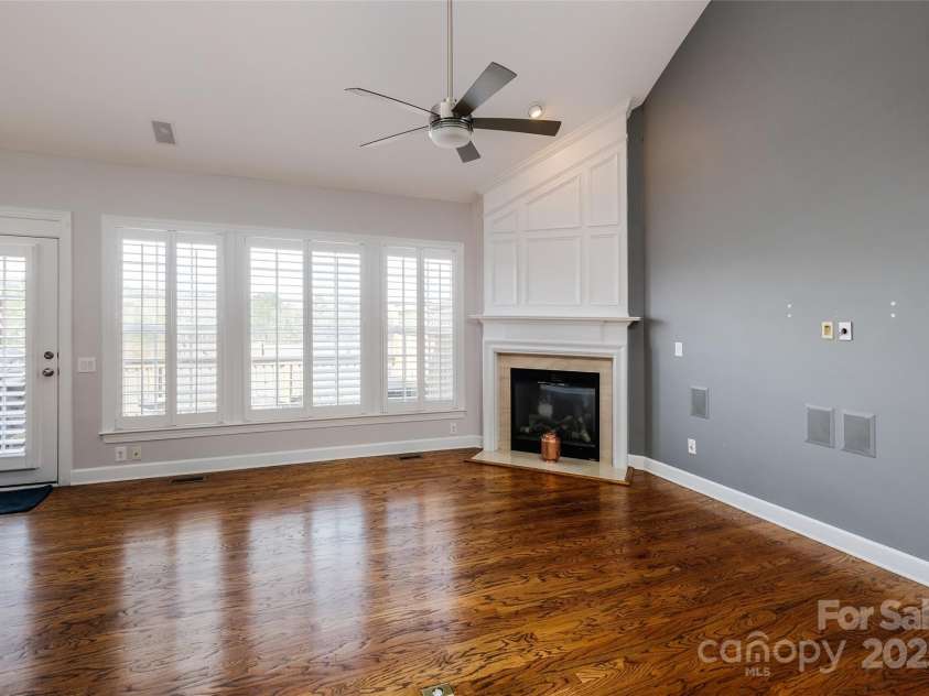 11609 Mersington Lane, Charlotte, NC 28277.  MLS# CAR4231449, YatesRealty ID 4781. Family room view 2