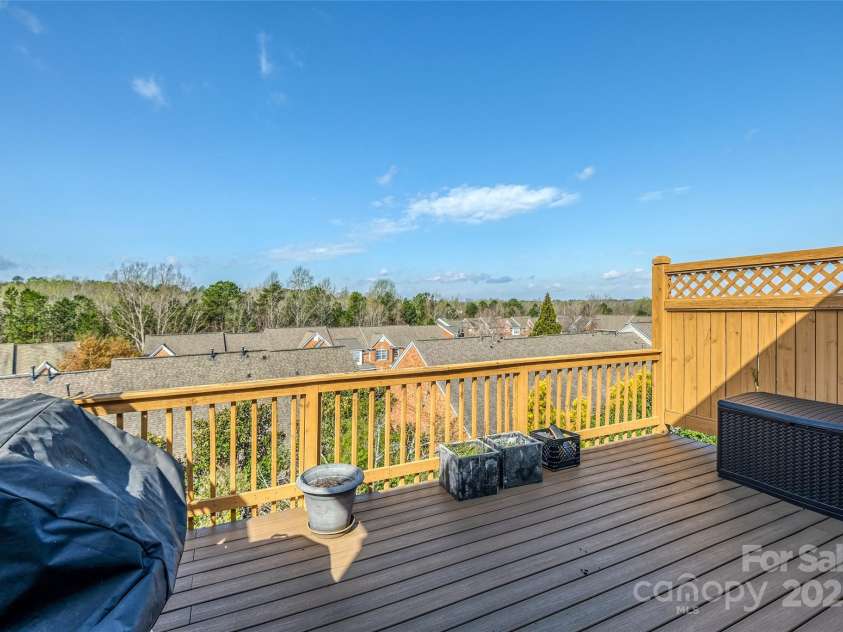 11609 Mersington Lane, Charlotte, NC 28277.  MLS# CAR4231449, YatesRealty ID 4781. Patio