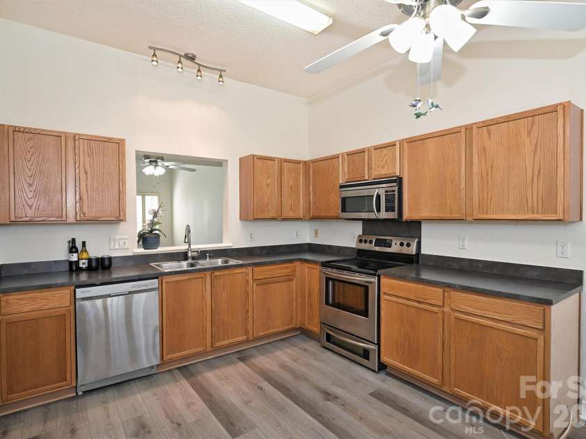 1230 Winding Path Road, Clover, SC 29710.  MLS# CAR4348809, YatesRealty ID 4781. 