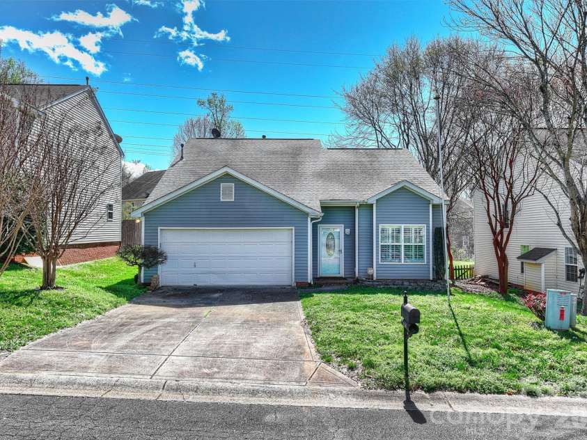 1230 Winding Path Road, Clover, SC 29710.  MLS# CAR4348809, YatesRealty ID 4781. 