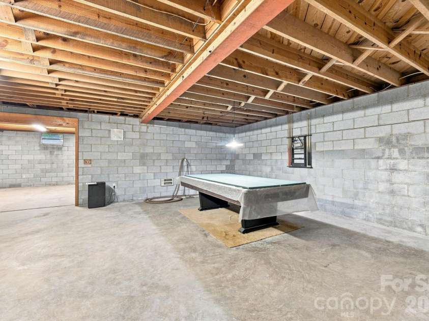 215 Park Avenue, Granite Quarry, NC 28146.  MLS# CAR4419198, YatesRealty ID 47811. 