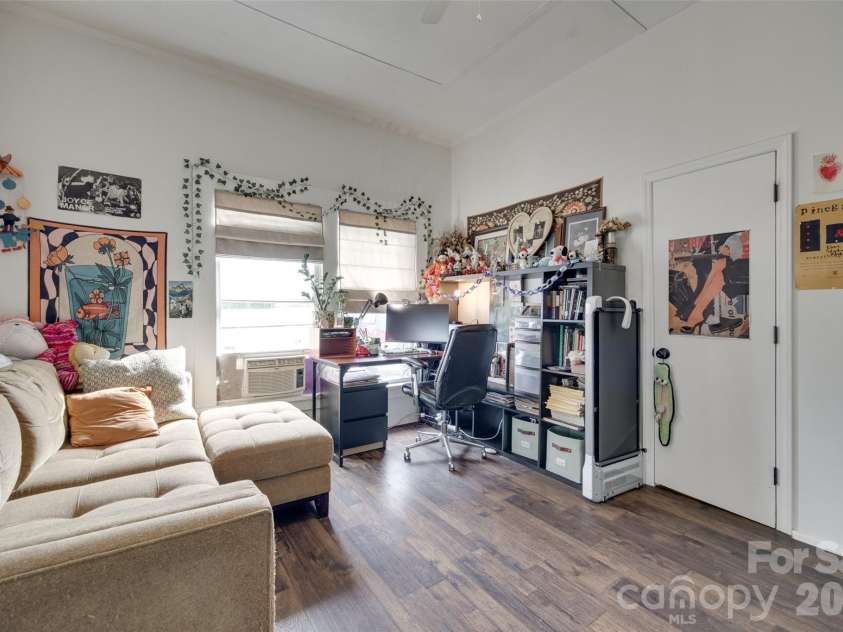 608 Spruce Street, Mooresville, NC 28115.  MLS# CAR4419625, YatesRealty ID 47812. 
