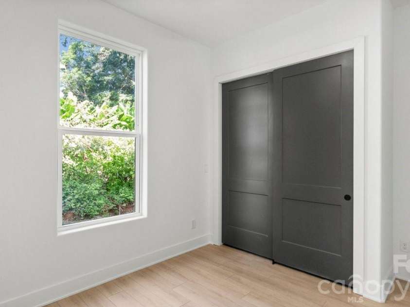140 Norris Drive, Salisbury, NC 28147.  MLS# CAR4417444, YatesRealty ID 47815. 