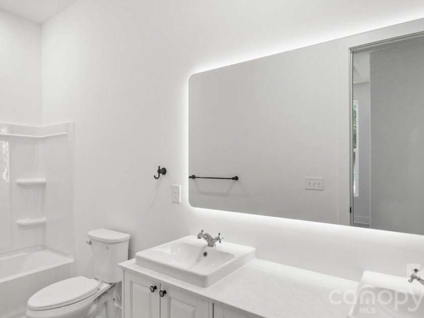 140 Norris Drive, Salisbury, NC 28147.  MLS# CAR4417444, YatesRealty ID 47815. Double Sink Vanity