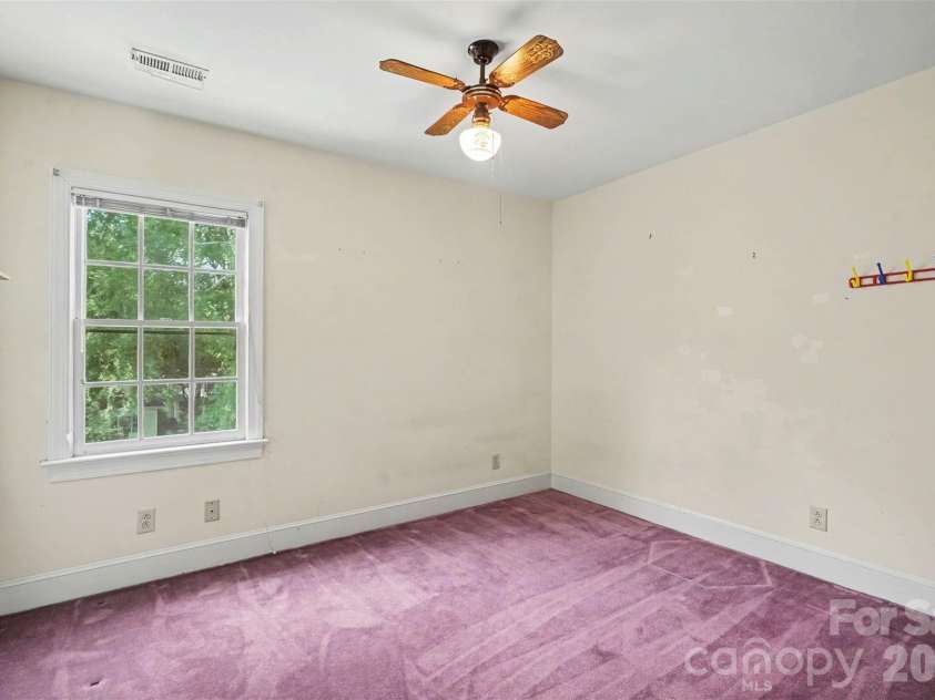 7708 Red Oak Lane, Charlotte, NC 28226.  MLS# CAR4414398, YatesRealty ID 47816. Bedroom #2