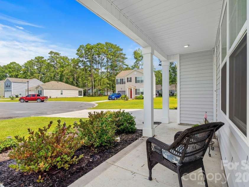 1000 Sennema Circle, Myrtle Beach, SC 29588.  MLS# CAR4407826, YatesRealty ID 47818. Covered Front Porch