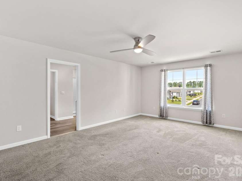 1000 Sennema Circle, Myrtle Beach, SC 29588.  MLS# CAR4407826, YatesRealty ID 47818. Primary Bedroom