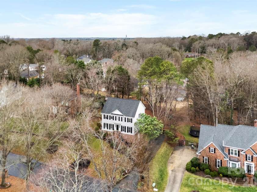 10318 Hollybrook Drive, Charlotte, NC 28277.  MLS# CAR4334718, YatesRealty ID 4782. 