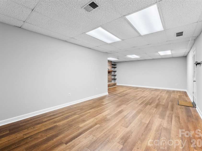 10318 Hollybrook Drive, Charlotte, NC 28277.  MLS# CAR4334718, YatesRealty ID 4782. Basement