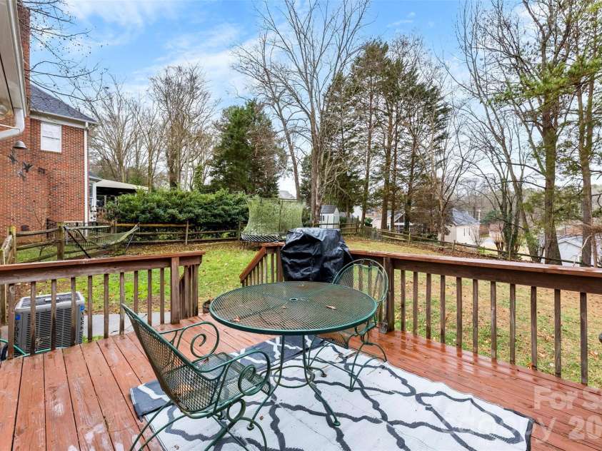 10318 Hollybrook Drive, Charlotte, NC 28277.  MLS# CAR4334718, YatesRealty ID 4782. Deck