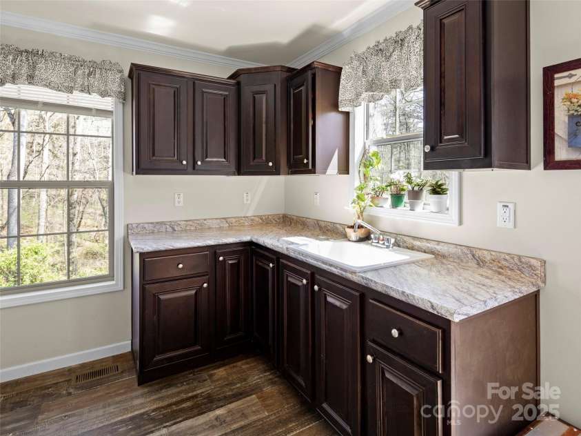 46 Mill Knob Drive, Mills River, NC 28759.  MLS# CAR4243141, YatesRealty ID 4782. 