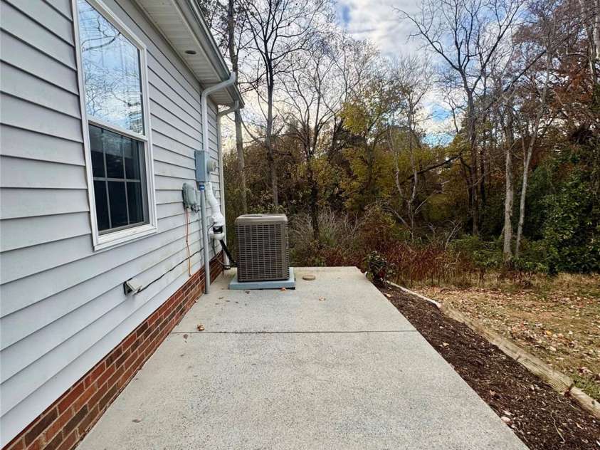 117 24th Street, Hickory, NC 28601.  MLS# CAR4321877, YatesRealty ID 47821. Back Patio