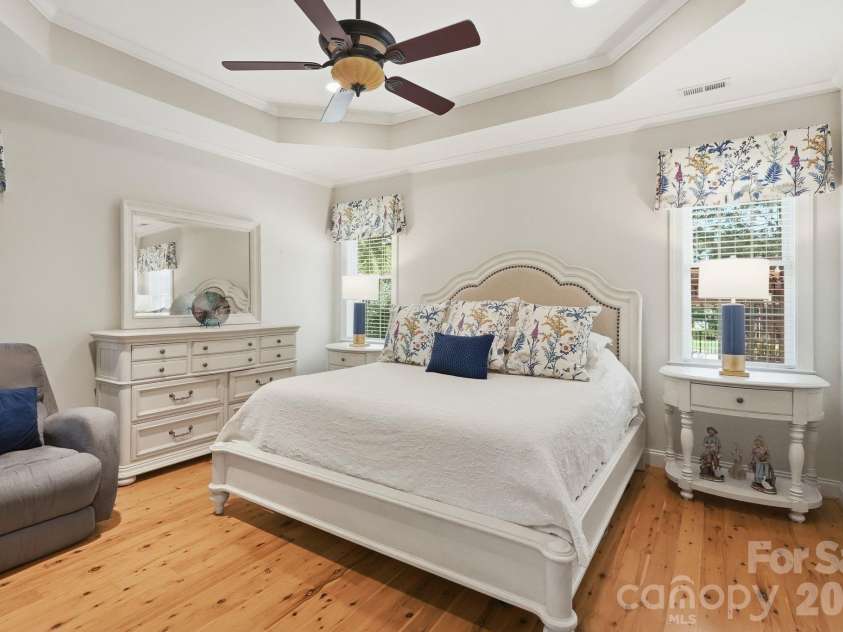 708 King Fredrick Lane, Concord, NC 28027.  MLS# CAR4419658, YatesRealty ID 47822. 