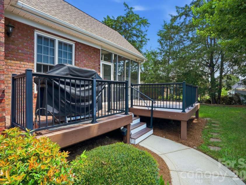 708 King Fredrick Lane, Concord, NC 28027.  MLS# CAR4419658, YatesRealty ID 47822. 