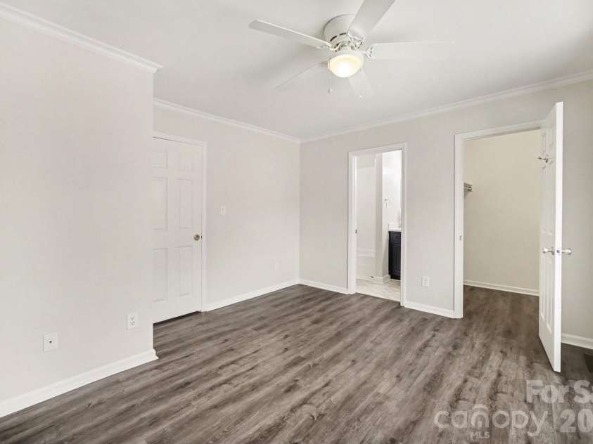 11009 Carmel Crossing Road, Charlotte, NC 28226.  MLS# CAR4408434, YatesRealty ID 47823. Primary bedroom, different view