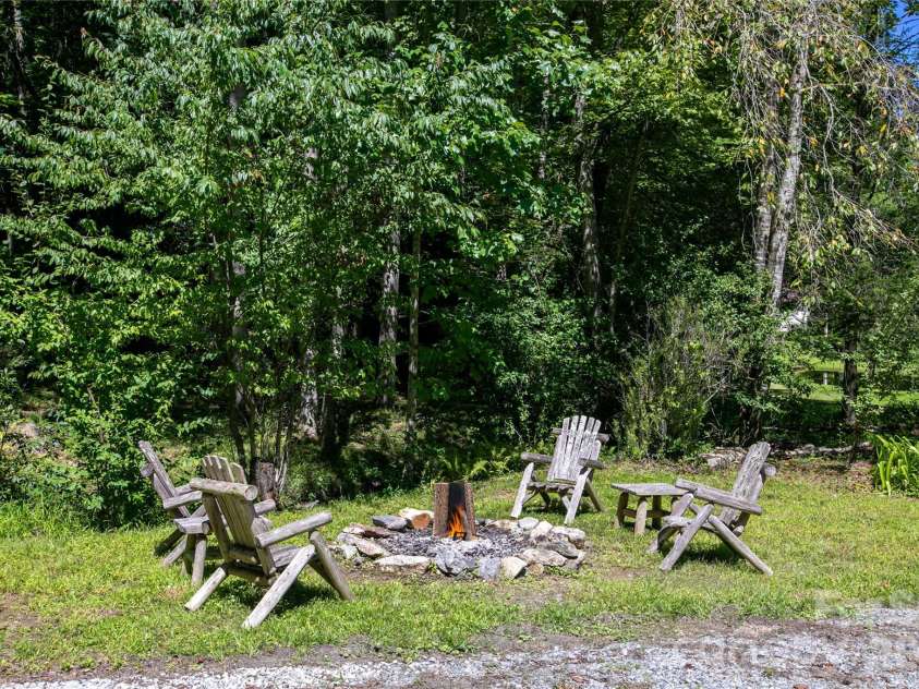 144 Laurel Creek, Cedar Mountain, NC 28718.  MLS# CAR4419531, YatesRealty ID 47829. 