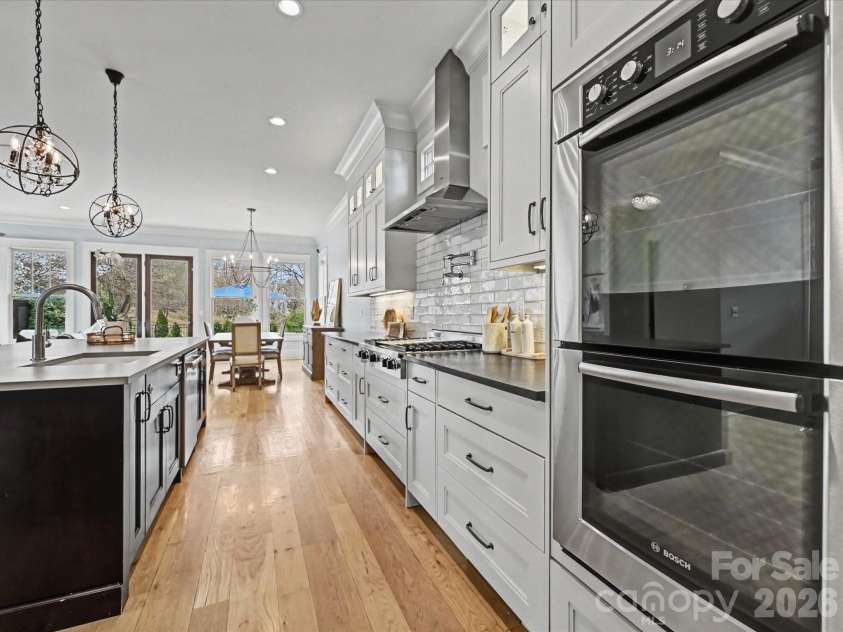 1111 Pierce Street, Charlotte, NC 28203.  MLS# CAR4355929, YatesRealty ID 4783. 