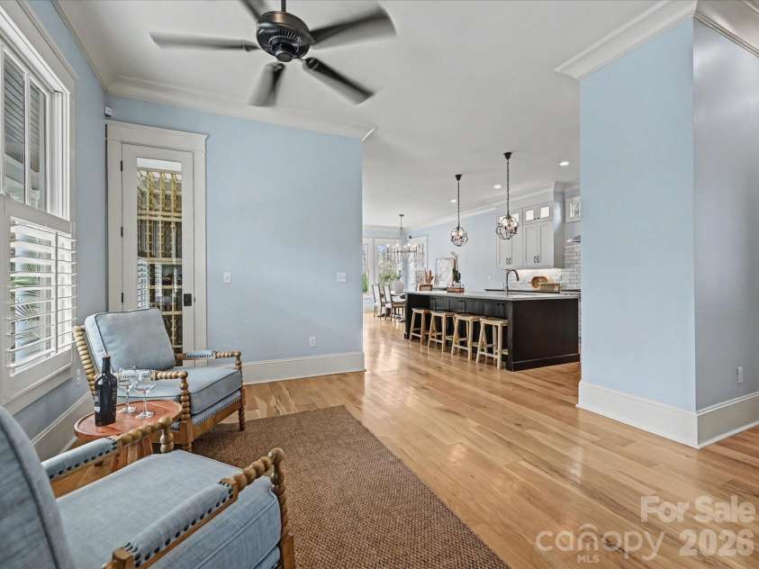1111 Pierce Street, Charlotte, NC 28203.  MLS# CAR4355929, YatesRealty ID 4783. 