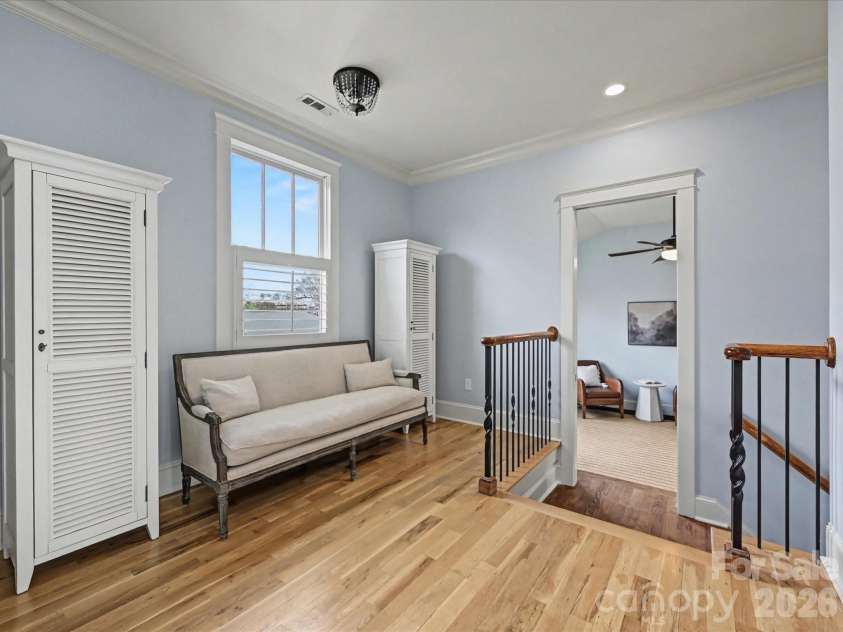 1111 Pierce Street, Charlotte, NC 28203.  MLS# CAR4355929, YatesRealty ID 4783. 