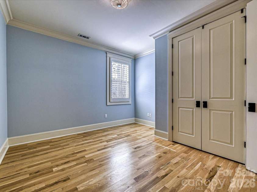1111 Pierce Street, Charlotte, NC 28203.  MLS# CAR4355929, YatesRealty ID 4783. 