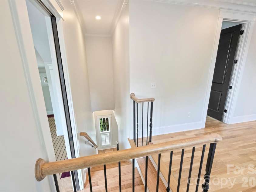 1111 Pierce Street, Charlotte, NC 28203.  MLS# CAR4430434, YatesRealty ID 4783. 