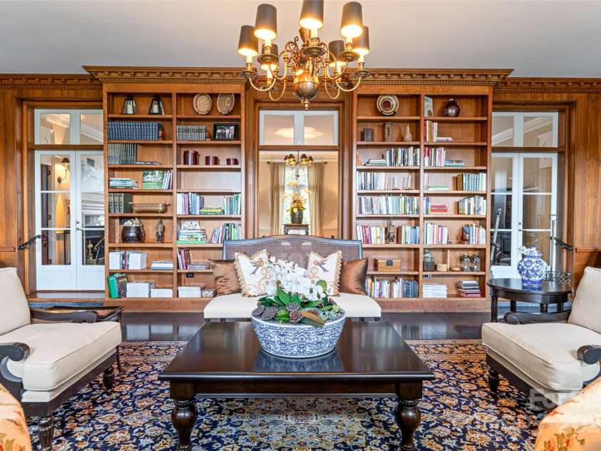 365 Sherwood Drive, Flat Rock, NC 28731.  MLS# CAR4235588, YatesRealty ID 4783. 