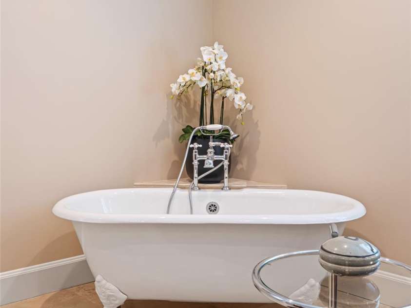 365 Sherwood Drive, Flat Rock, NC 28731.  MLS# CAR4235588, YatesRealty ID 4783. 