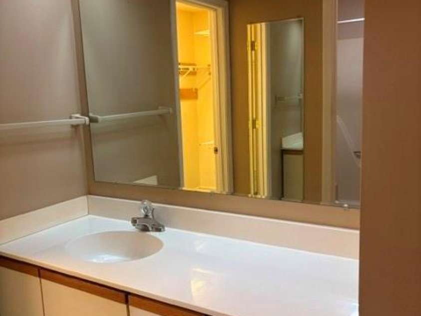 1301 Independence Trail, Morganton, NC 28655.  MLS# CAR4419184, YatesRealty ID 47832. Main bath