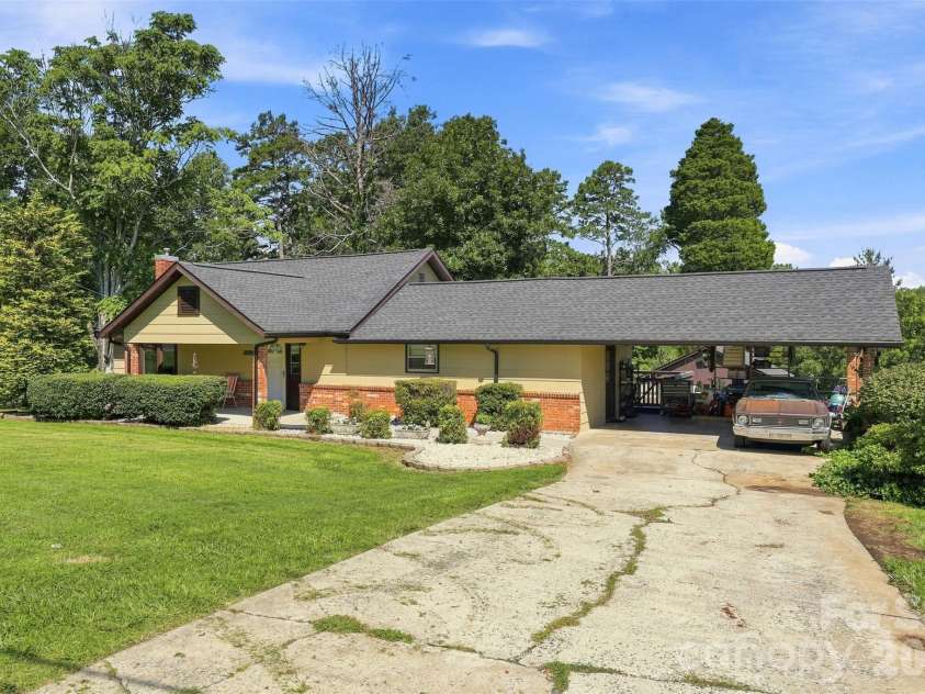 3803 Cook Road, Valdese, NC 28690.  MLS# CAR4416950, YatesRealty ID 47833. 