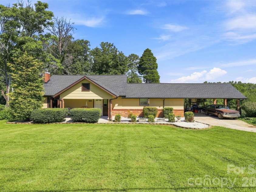3803 Cook Road, Valdese, NC 28690.  MLS# CAR4416950, YatesRealty ID 47833. 