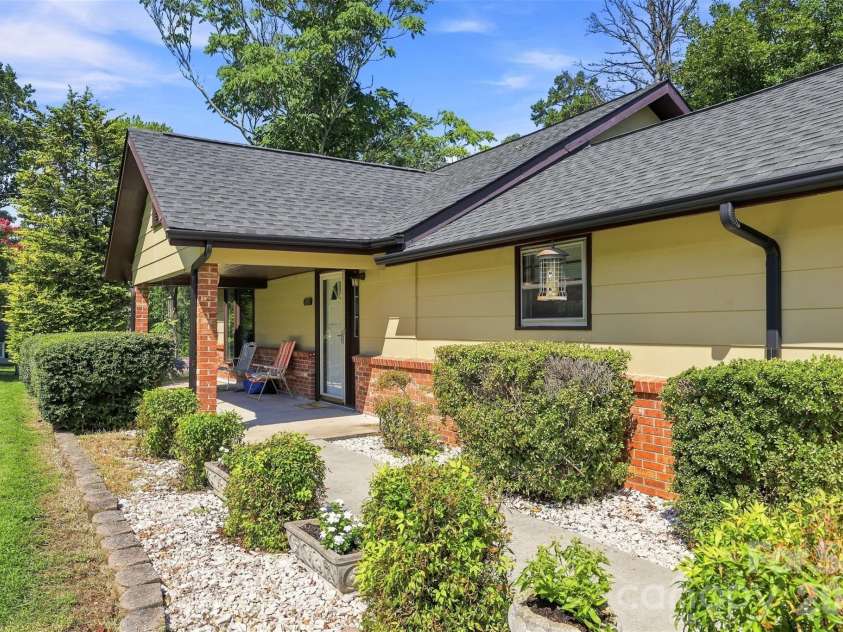 3803 Cook Road, Valdese, NC 28690.  MLS# CAR4416950, YatesRealty ID 47833. 